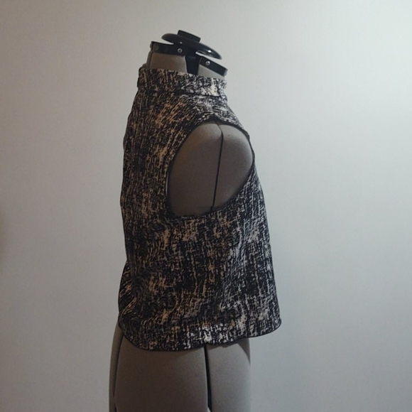 Vince Camuto Black and White Print Top Sz S - Picture 4 of 9